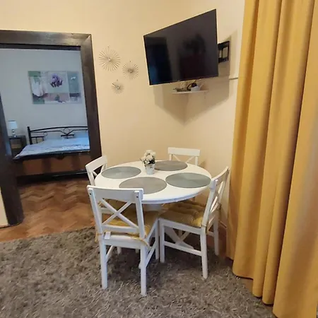 Apartamento Saray Republicii Braşov